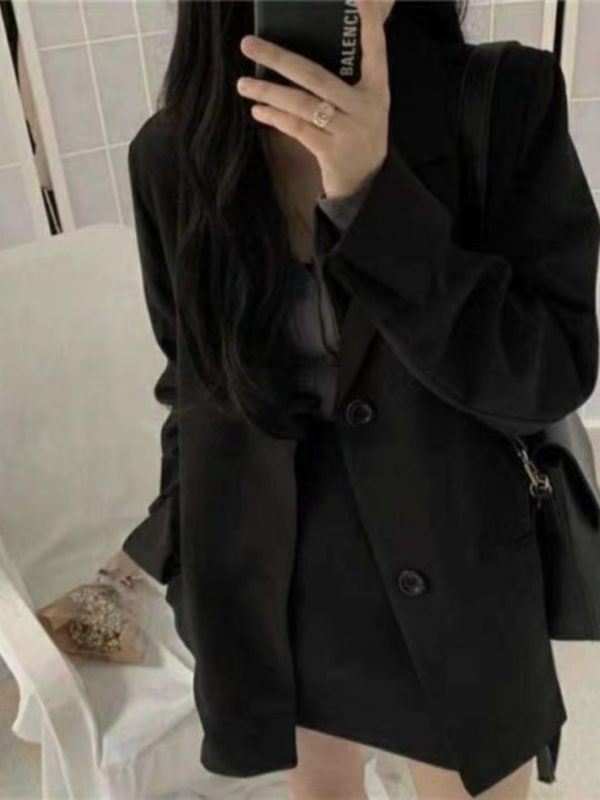 women's classic long black blazer elegant business & casual jacket, structured fit with button front closure, all season professional outerwear for office, formal events & everyday chic machine washable women's blazer, sophisticated texture